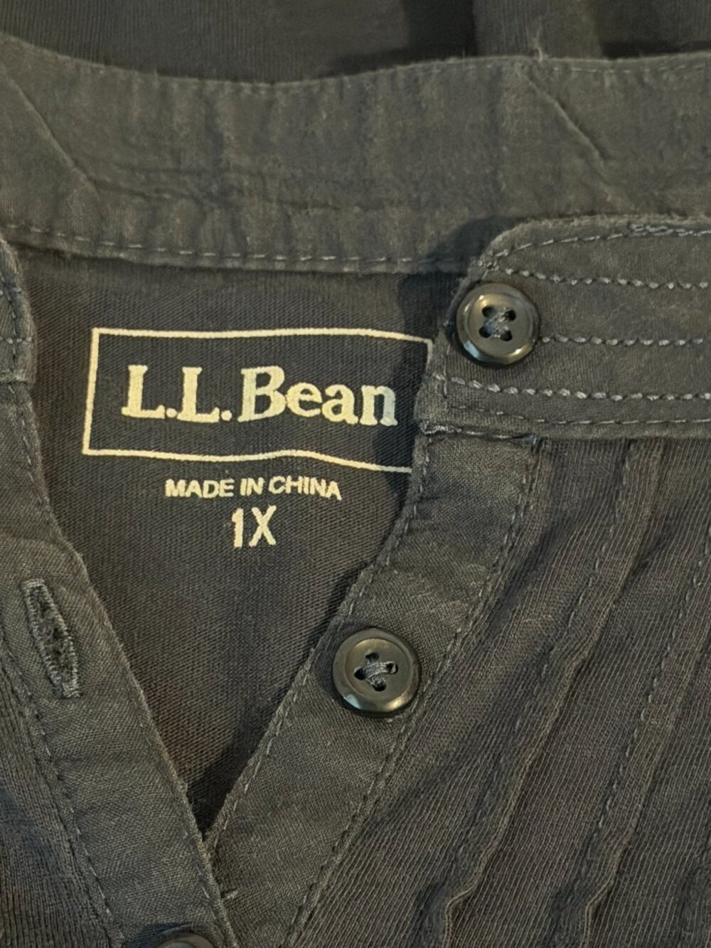 L.L. Bean Blue Long Sleeve Henley Top - Women's Size 1X - Picture 6 of 8